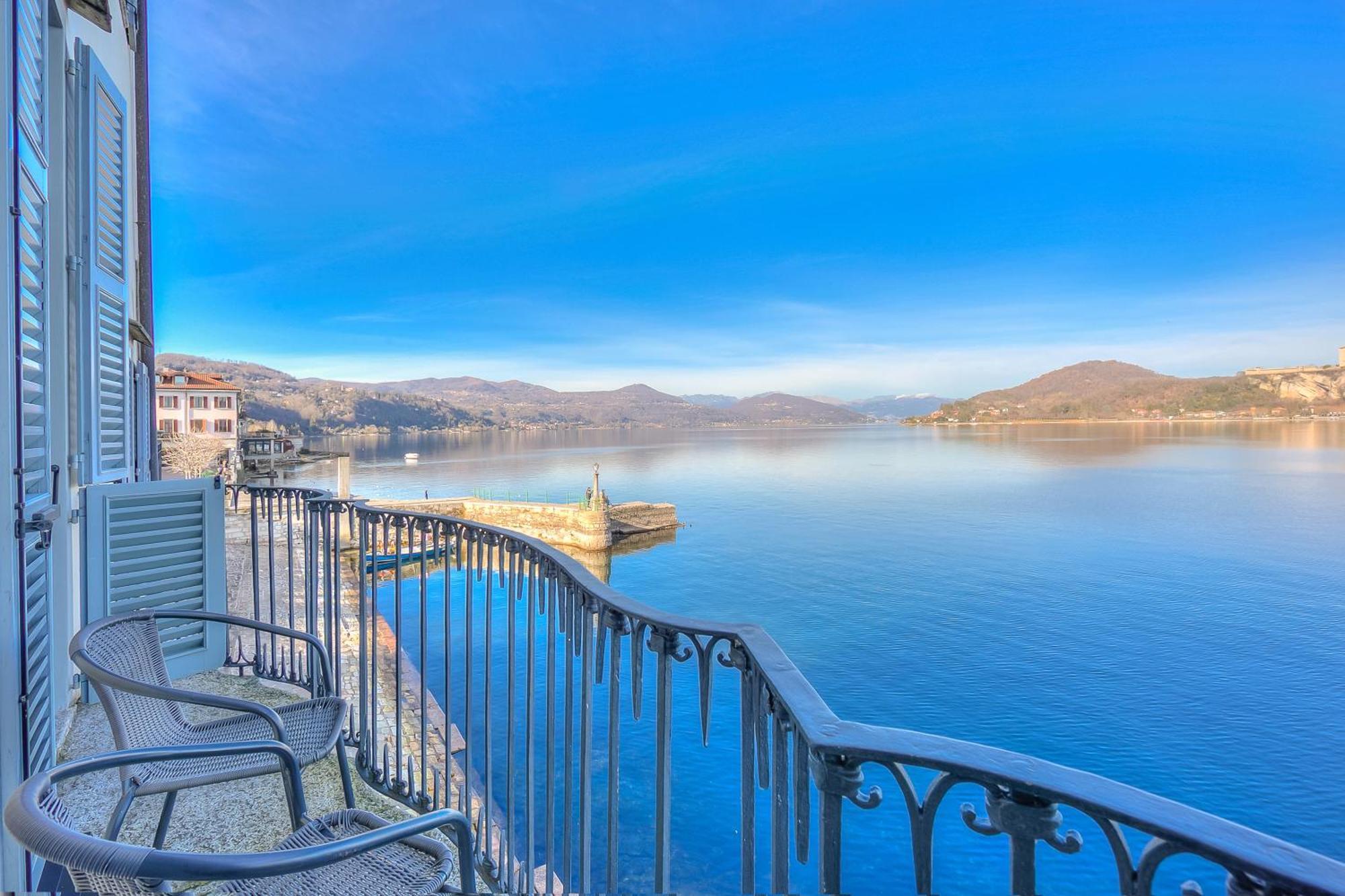 Aparthotel Arona Bagian luar foto